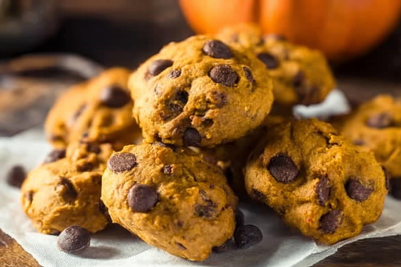 Pumpkin Chocolate Chip Cookies