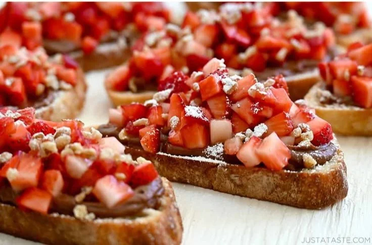 Chocolate Strawberry Bruschetta